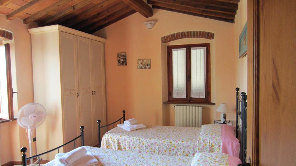Chiardiluna Pistoia Pokoj fotografie